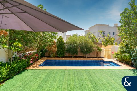 Villa en The Springs, Dubai, 4 dormitorios, 240 m², № 75400 - foto 15