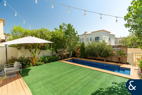 Villa en The Springs, Dubai, 4 dormitorios, 240 m², № 75400 - foto 16