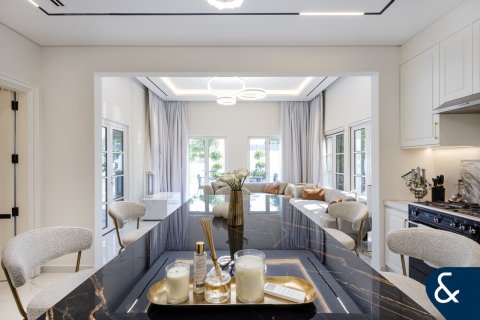Villa à The Villa, Dubai, 5 chambres, 483 m², № 75401 - photo 5