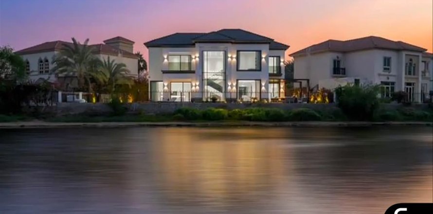 Villa à Jumeirah Islands, Dubai, 4 chambres, 502 m², № 75399