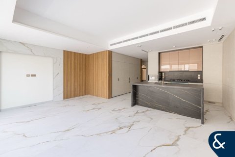 Купить виллу в Джумейра Гольф Эстейтс, Дубай: 3 спальни, 204м², № 75398 - фото 3