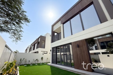 Villa in Aura, Tilal Al Ghaf, Dubai 4 bedrooms, 316.89 sq.m. № 139924 - photo 9