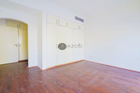Villa en Meadows, Dubai, 5 dormitorios, 554.6 m², № 37620 - foto 7