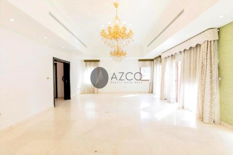 Villa en Al Furjan, Dubai, 5 dormitorios, 600 m², № 37619 - foto 4