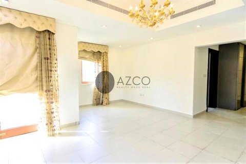 Villa en Al Furjan, Dubai, 5 dormitorios, 600 m², № 37619 - foto 7