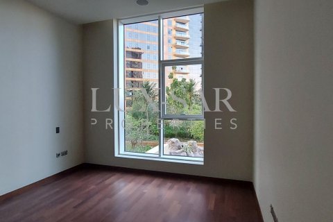 Apartment in Tiara Residences, Palm Jumeirah, Dubai 3 bedrooms, 212.6 sq.m. № 37597 - photo 12
