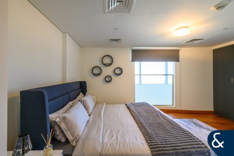 Apartment in DIFC, Dubai 1 bedroom, 96 sq.m. № 98914 - photo 16