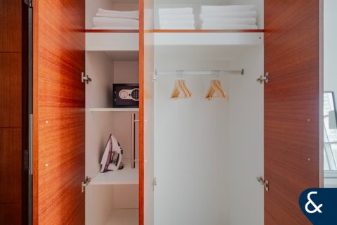 Apartamento en Downtown Dubai (Downtown Burj Dubai), Dubai, 1 dormitorio, 79 m², № 98927 - foto 13