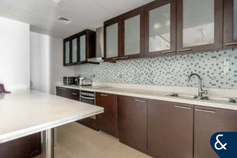 Apartment in Business Bay, Dubai 1 bedroom, 86 sq.m. № 98915 - photo 16