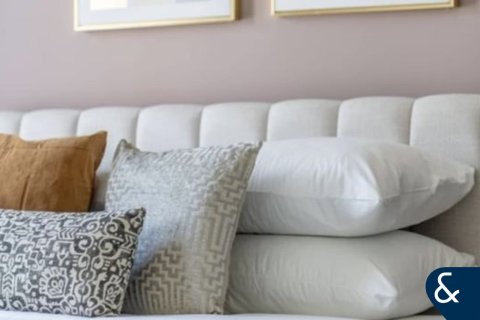 Apartment in Business Bay, Dubai 1 bedroom, 86 sq.m. № 98915 - photo 15