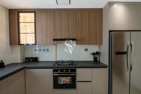 Купить квартиру в Dubai Land, Дубай: 2 спальни, 141м², № 109058 - фото 19