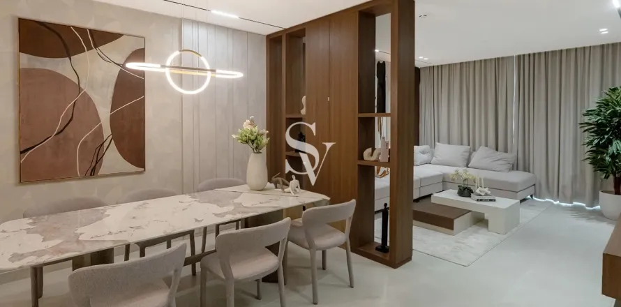 Квартира в Dubai Land, Дубай, 2 спальни, 141м², № 109058