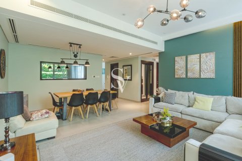 Townhouse in Arabella Townhouses, Mudon, Dubai 3 bedrooms, 191 sq.m. № 109061 - photo 9