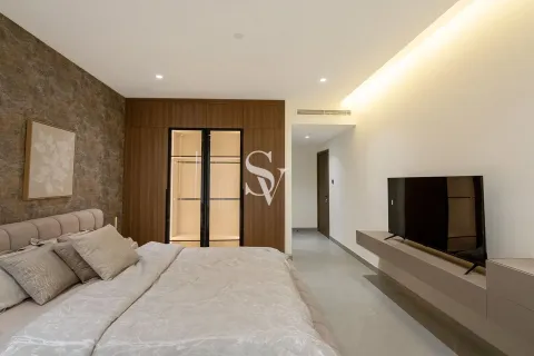 Купить квартиру в Dubai Land, Дубай: 2 спальни, 141м², № 109056 - фото 12