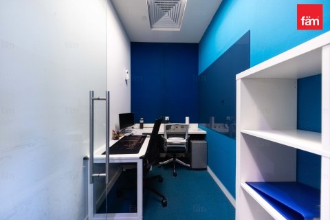 Снять в аренду офис в Даунтаун Дубай (Даунтаун Бурдж Дубай), Дубай: 539.2м², № 89569 - фото 10