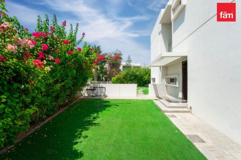 Maison de ville à Dubai, 3 chambres, 418.7 m², № 110172 - photo 10