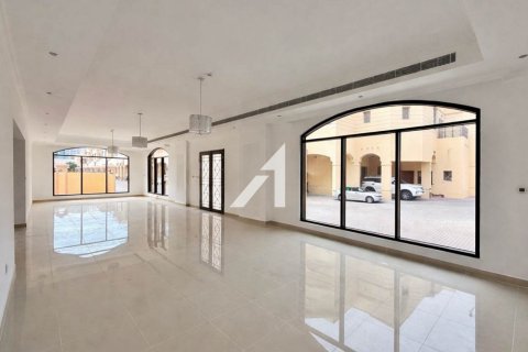 Villa à Al Barsha, Dubai, 6 chambres, 471 m², № 99663 - photo 17
