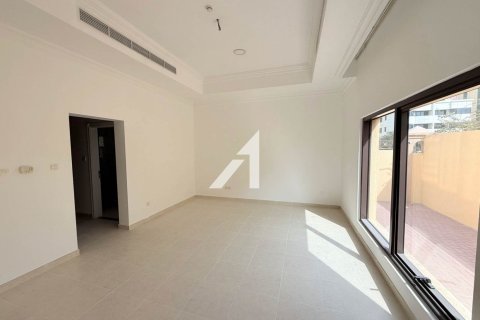 Villa à Al Barsha, Dubai, 6 chambres, 471 m², № 99663 - photo 13