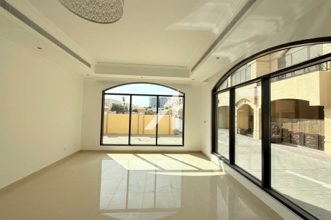 Villa à Al Barsha, Dubai, 6 chambres, 471 m², № 99663 - photo 18