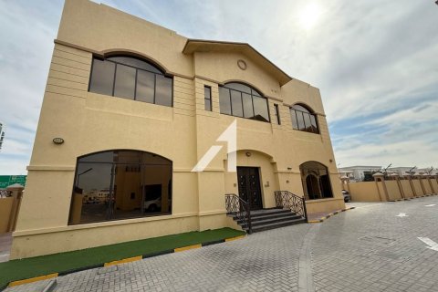 Villa à Al Barsha, Dubai, 6 chambres, 471 m², № 99663
