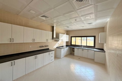 Villa à Al Barsha, Dubai, 6 chambres, 471 m², № 99663 - photo 12