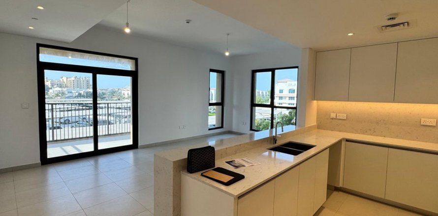 Apartamento en Umm Suqeim, Dubai, 2 dormitorios, 122.9 m², № 59631