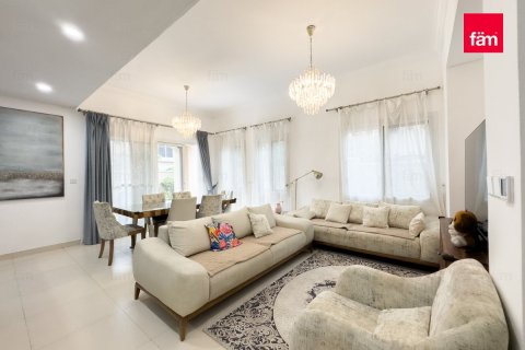 Villa in Dubai 3 bedrooms, 263.7 sq.m. № 59641 - photo 3