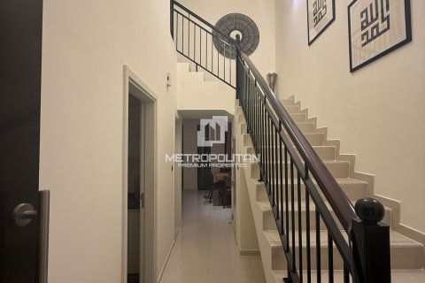 Villa à DAMAC Hills (Akoya by DAMAC), Dubai, 3 chambres, 223 m², № 73625 - photo 4