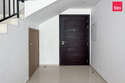 Adosado en Dubai, 4 dormitorios, 242.1 m², № 123133 - foto 7