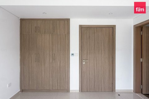 Adosado en Dubai, 4 dormitorios, 242.1 m², № 123133 - foto 8
