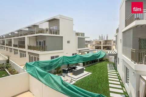 Adosado en Dubai, 4 dormitorios, 242.1 m², № 123133 - foto 27