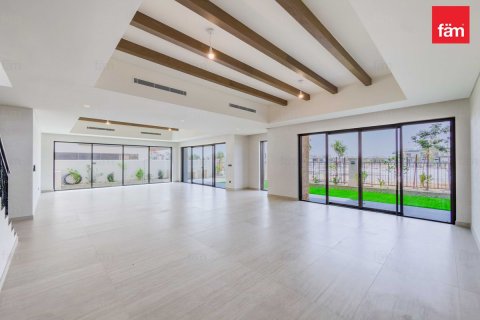 Villa in Dubai 6 bedrooms, 465.3 sq.m. № 123134 - photo 6