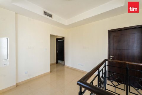 Villa en Dubai, 3 dormitorios, 549.9 m², № 54880 - foto 20