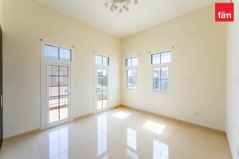 Villa en Dubai, 3 dormitorios, 549.9 m², № 54880 - foto 21
