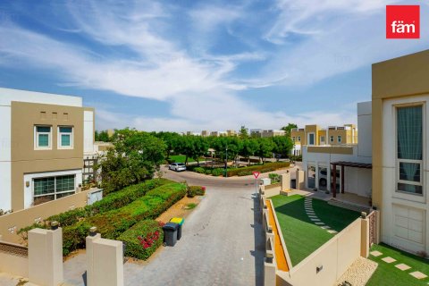 Villa en Dubai, 3 dormitorios, 549.9 m², № 54880 - foto 22