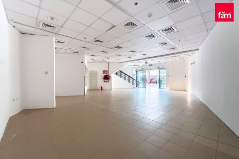 Shop in Sheikh Zayed Road, Dubai 245 sq.m. № 9361 - photo 1