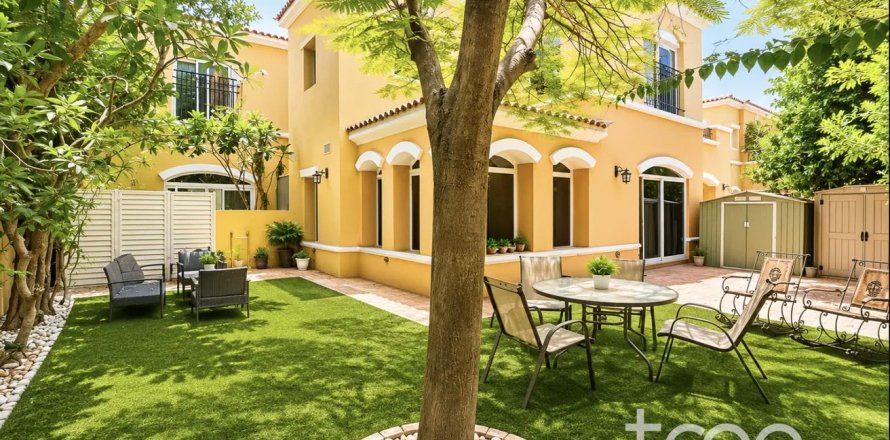 Townhouse in Arabian Ranches, Dubai 3 bedrooms, 206.15 sq.m. № 123547