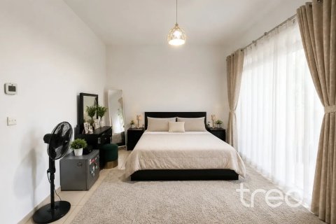 Townhouse in Arabian Ranches, Dubai 3 bedrooms, 206.15 sq.m. № 123547 - photo 6