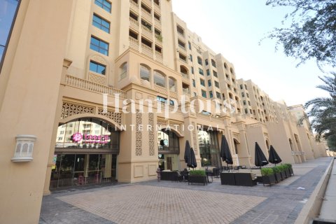 Снять в аренду квартиру в FIVE Palm Jumeirah, Пальма Джумейра, Дубай: 3 спальни, 308.62376600м², № 135007 - фото 3