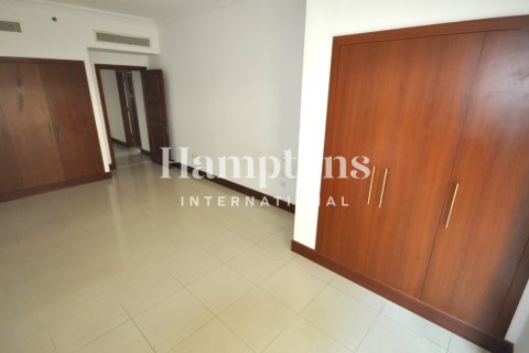 Снять в аренду квартиру в FIVE Palm Jumeirah, Пальма Джумейра, Дубай: 3 спальни, 308.62376600м², № 135007 - фото 19