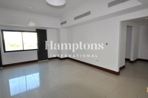 Снять в аренду квартиру в FIVE Palm Jumeirah, Пальма Джумейра, Дубай: 3 спальни, 308.62376600м², № 135007 - фото 7