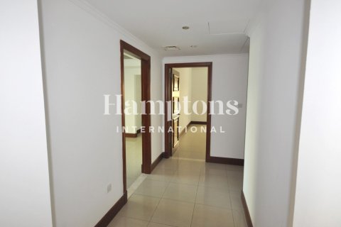 Снять в аренду квартиру в FIVE Palm Jumeirah, Пальма Джумейра, Дубай: 3 спальни, 308.62376600м², № 135007 - фото 11