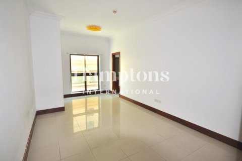 Снять в аренду квартиру в FIVE Palm Jumeirah, Пальма Джумейра, Дубай: 3 спальни, 308.62376600м², № 135007 - фото 4