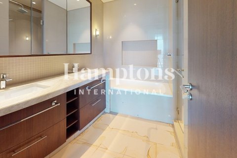 Appartement à Boulevard Point, Downtown Dubai (Downtown Burj Dubai), Dubai, 2 chambres, 131.36484200 m², № 135013 - photo 4