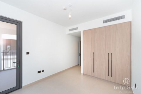 Купить виллу в Tilal Al Ghaf, Дубай: 4 спальни, 202м², № 90150 - фото 13