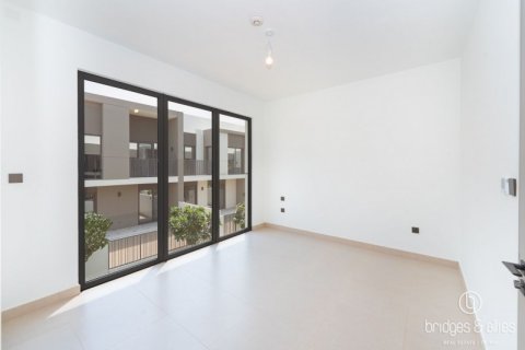 Купить виллу в Tilal Al Ghaf, Дубай: 4 спальни, 202м², № 90150 - фото 15