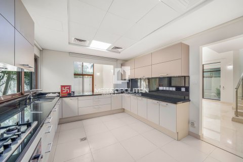 Villa à Meydan, Dubai, 6 chambres, 512 m², № 15661 - photo 21