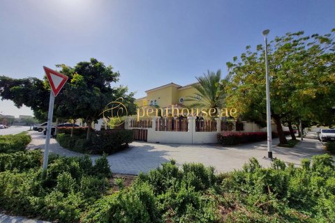 فيلا في Legacy, Jumeirah Park, دبي 3 غرف نوم, 325 م² رقم 15650 - صورة 12