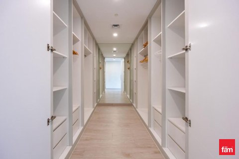 Appartement à Umm Suqeim, Dubai, 4 chambres, 261.6 m², № 64419 - photo 10