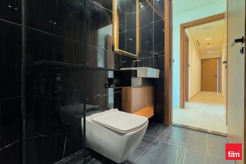 Снять в аренду квартиру в Дубае: 2 спальни, 126.9м², № 64420 - фото 12